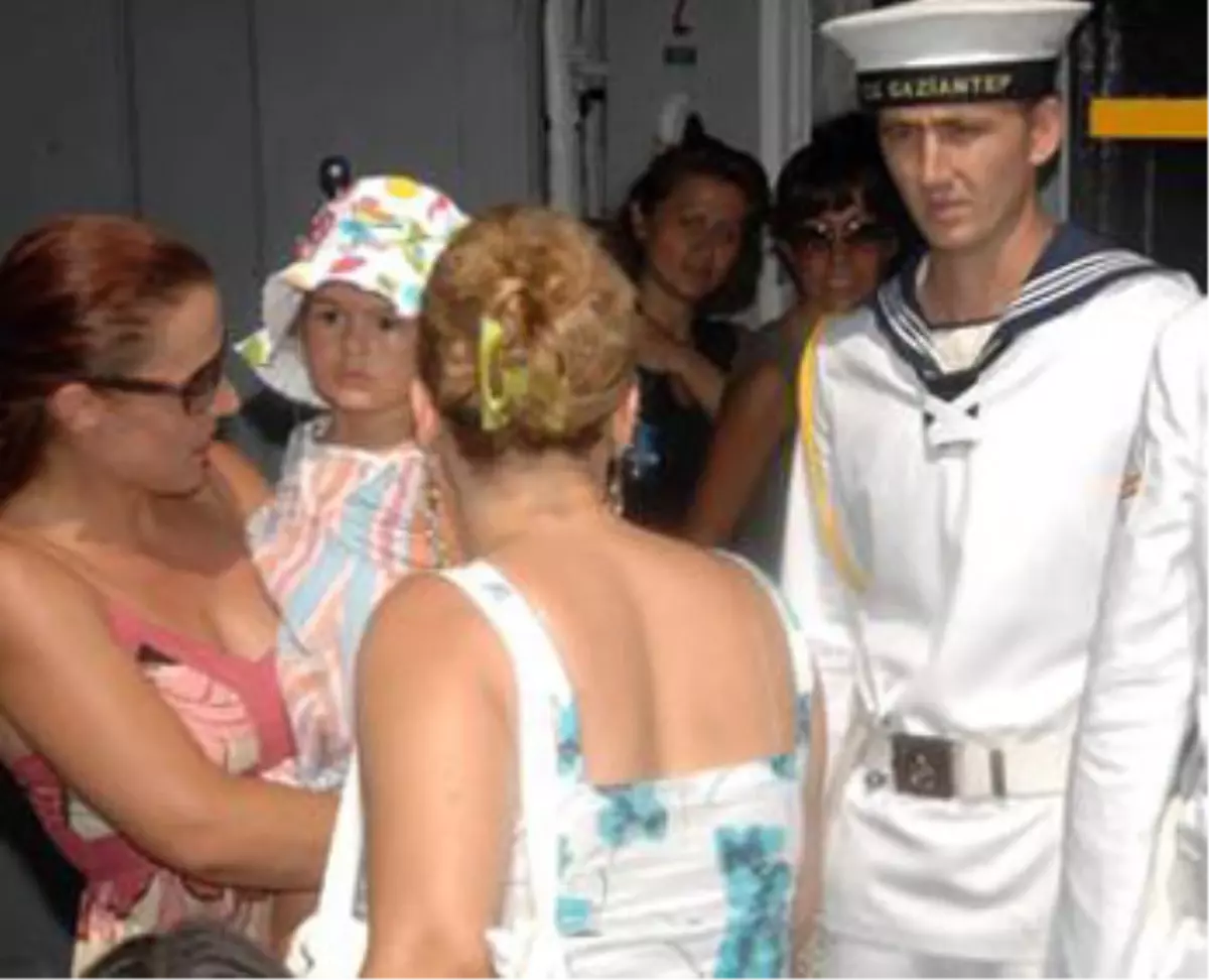 Türk Deniz Görev Grubu Döndü