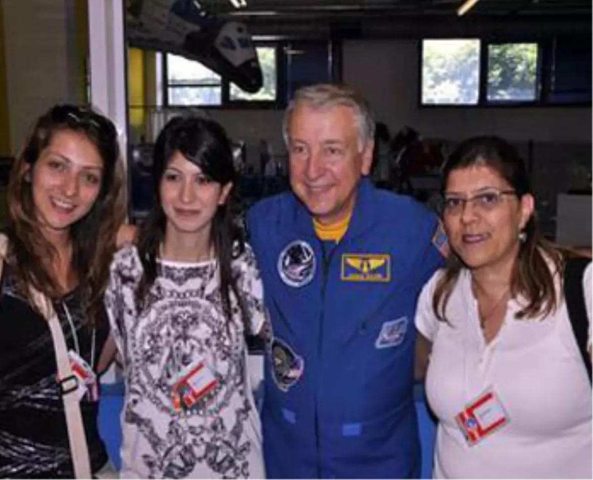 Uzay Kampı Astronot Charles Walker\'ı Ağırladı