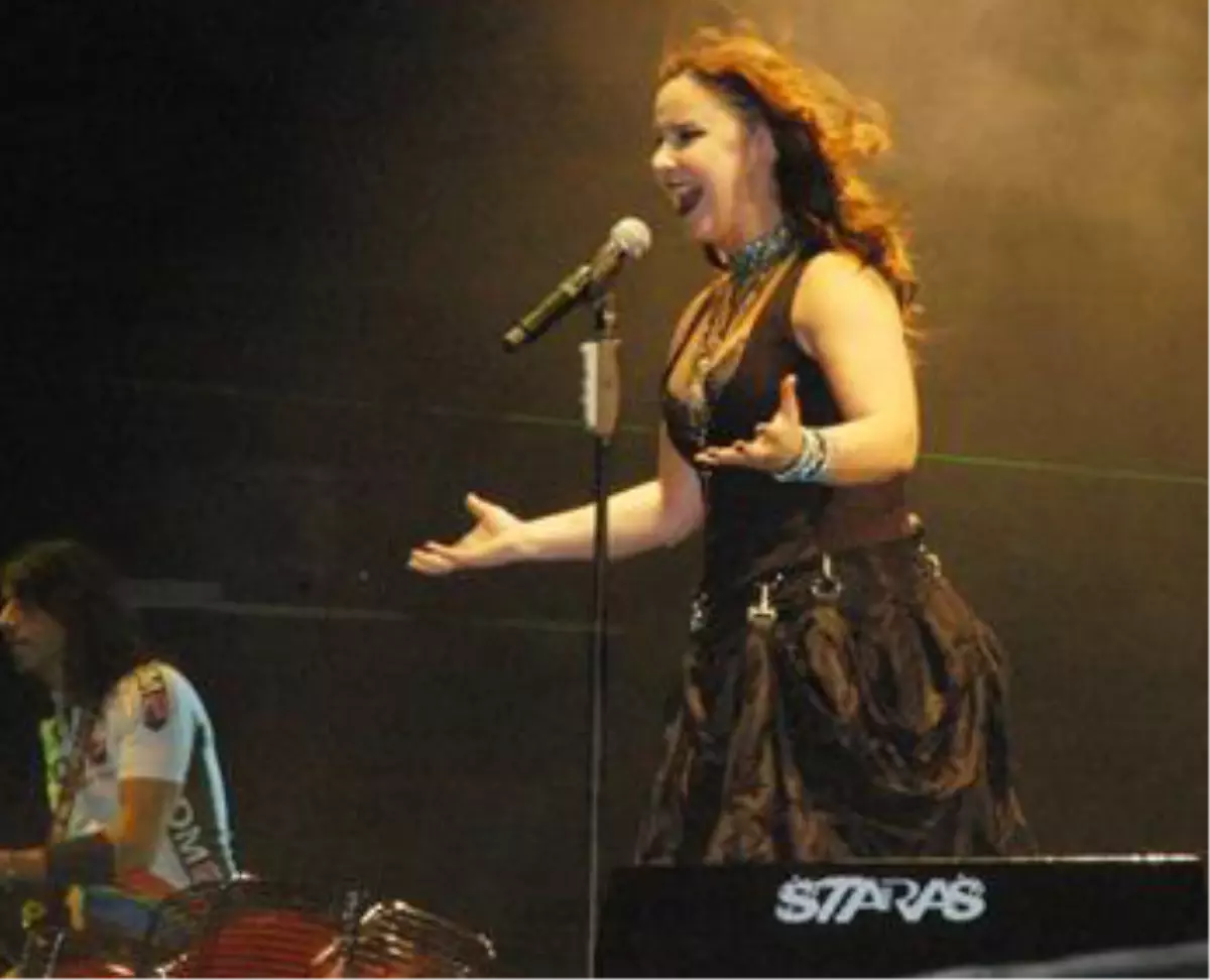 Gaziantep\'te Şebnem Ferah Coşkusu