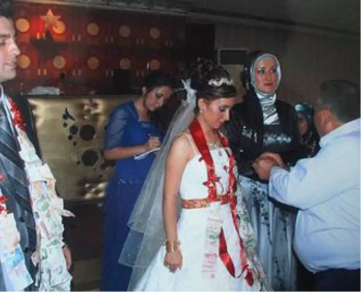 Düğünde Takı Kavgası