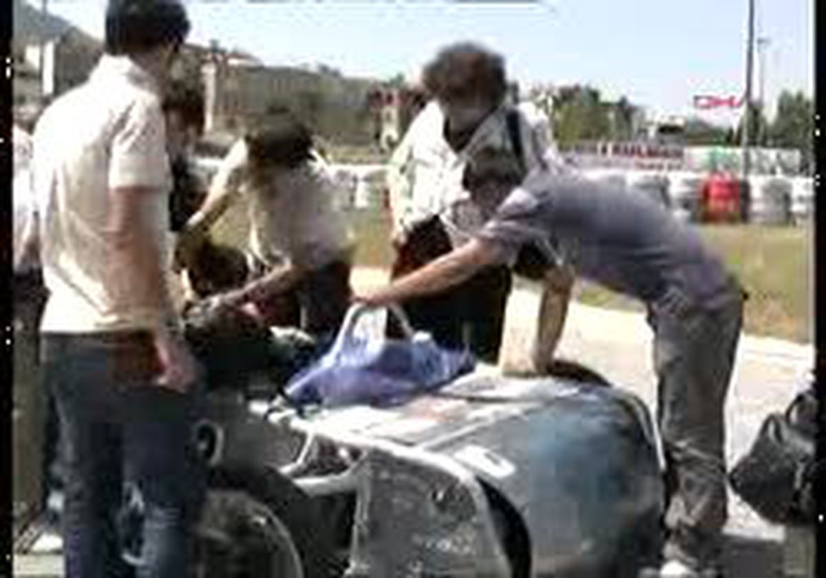 İzmir-Güneş Enerjılı Arabalar Yarıştı