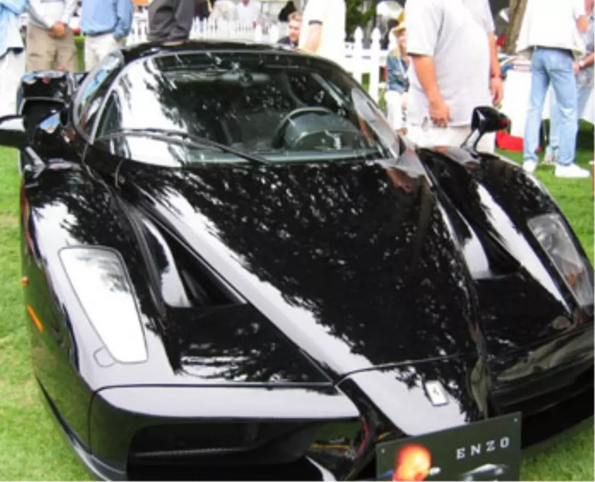 Dünyaca Ünlü Ferari Arabaları Kosova\'da