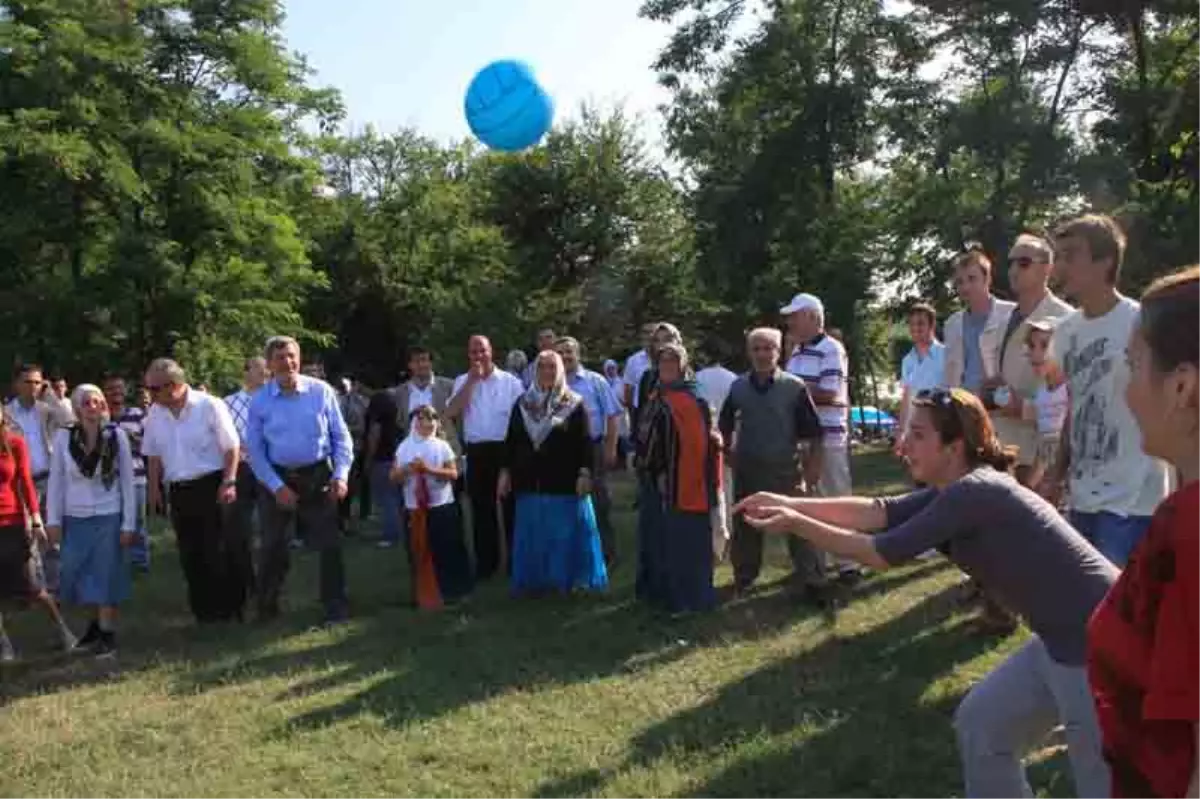 Başkan, Artvinliler’le Şölende Buluştu
