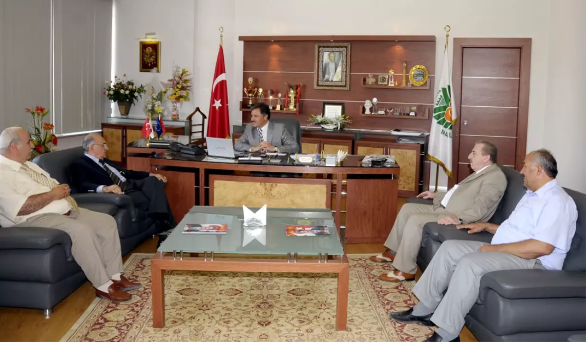 Belediye Başkanı Ahmet Çakır’a Ziyaret
