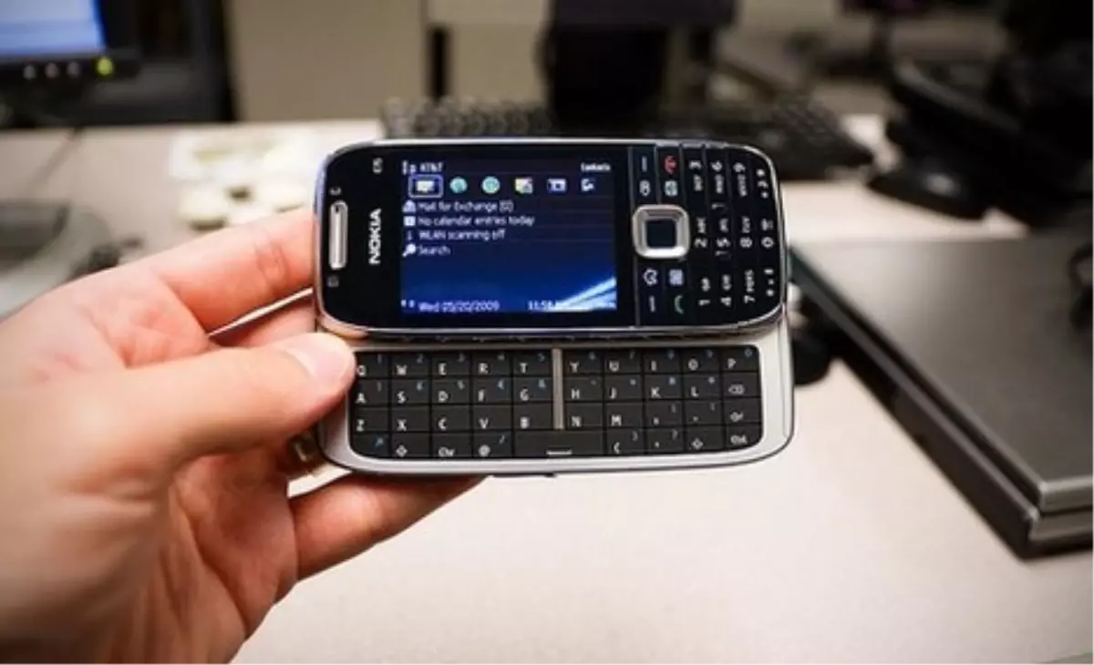 Nokia E75 Güncellendi