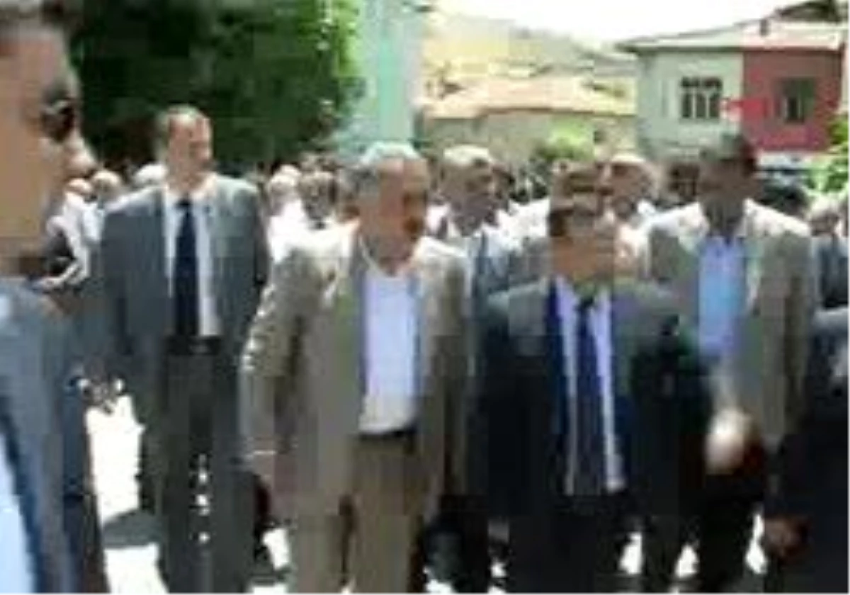 Malatya - Belediye Başkanı\'nın Cenaze Törenine Devlet Bakanı Yazıcı\'da Katıldı