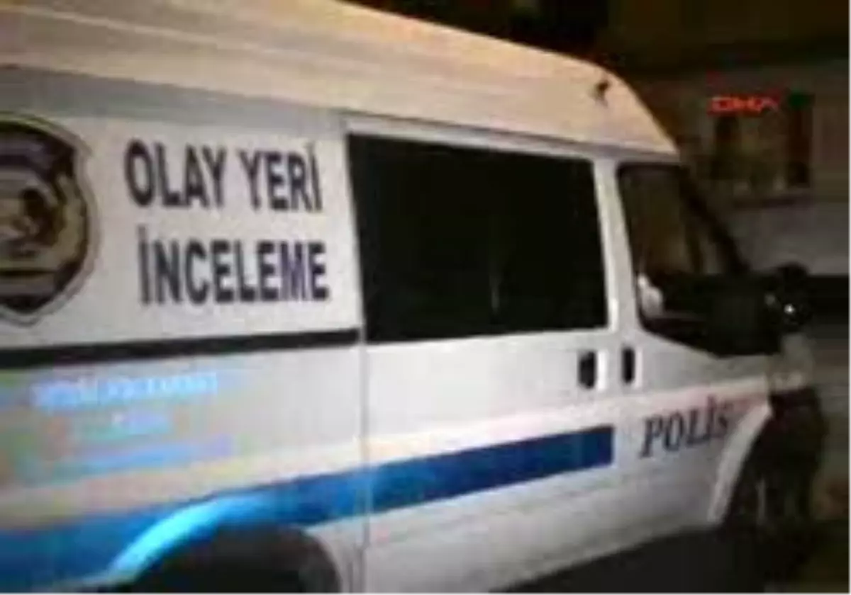 Gaziantep´Te 2 Araca Molotof Kokteyli Atıldı