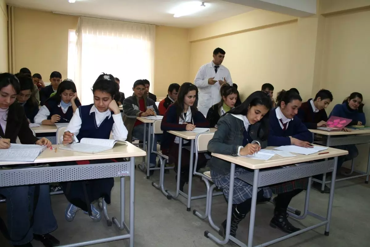 Büyükşehir Öğrencilerinden Lys’de Yüzde 97 Başarı