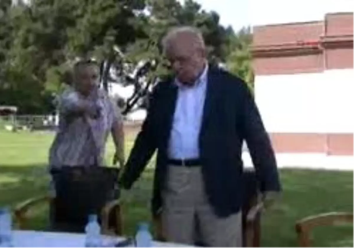 Yalova - Dp Genel Başkanı Cindoruk: ´Türkiye Terörle Mücadele Etmiyor´