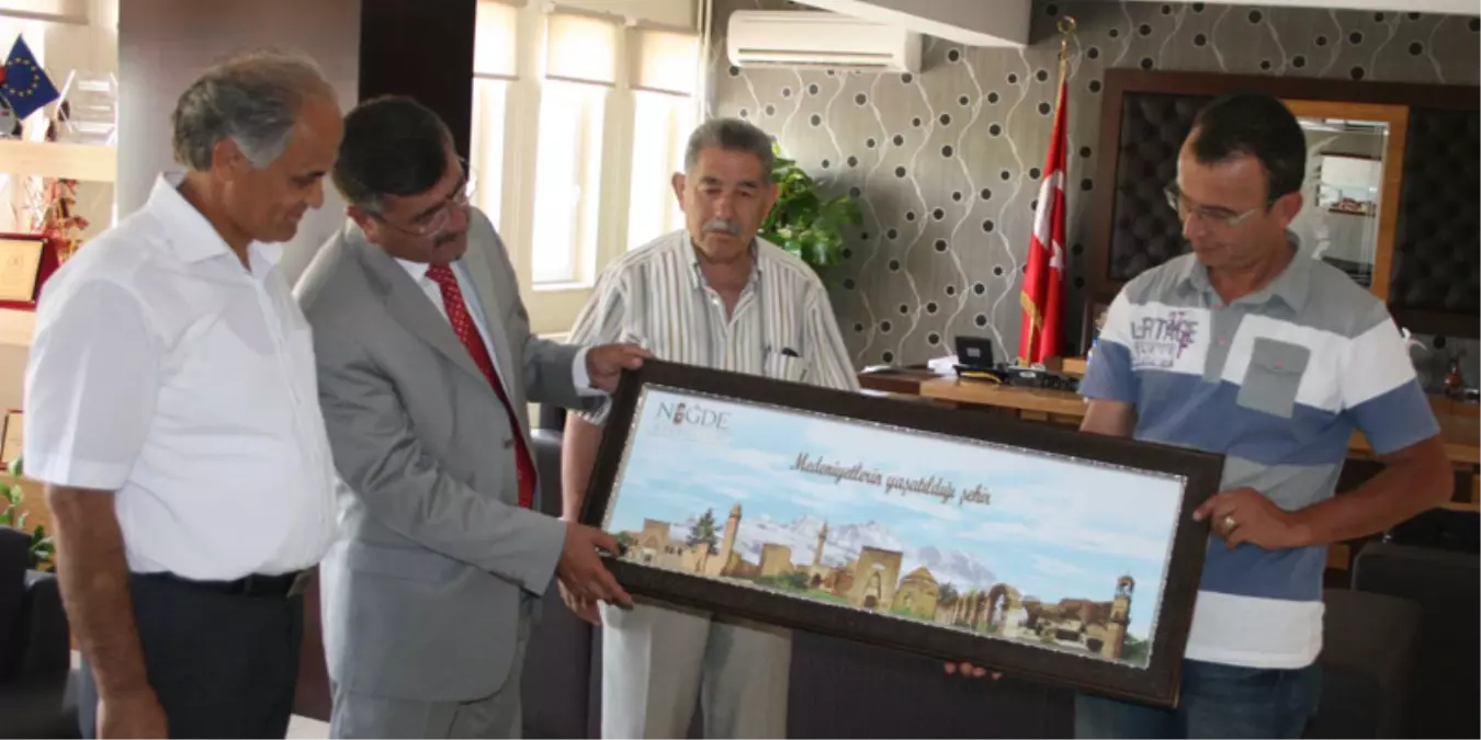 Niğdeliler Derneğinden Akdoğan’a Ziyaret