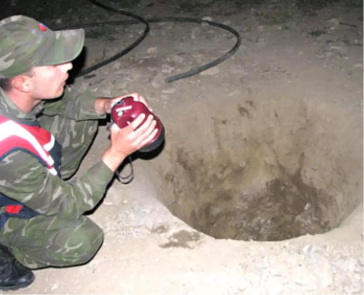 Jandarma Kulaklarına İnanamadı