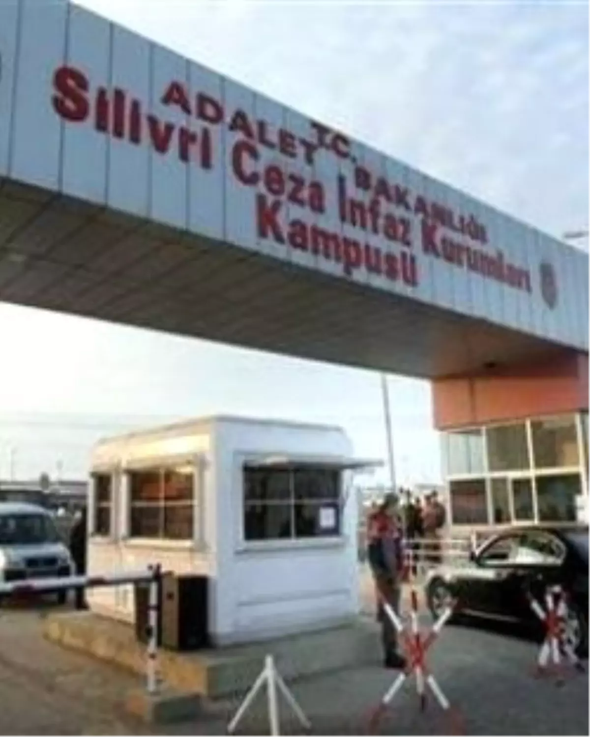 CHP\'li Vekiller Silivri Yolunda