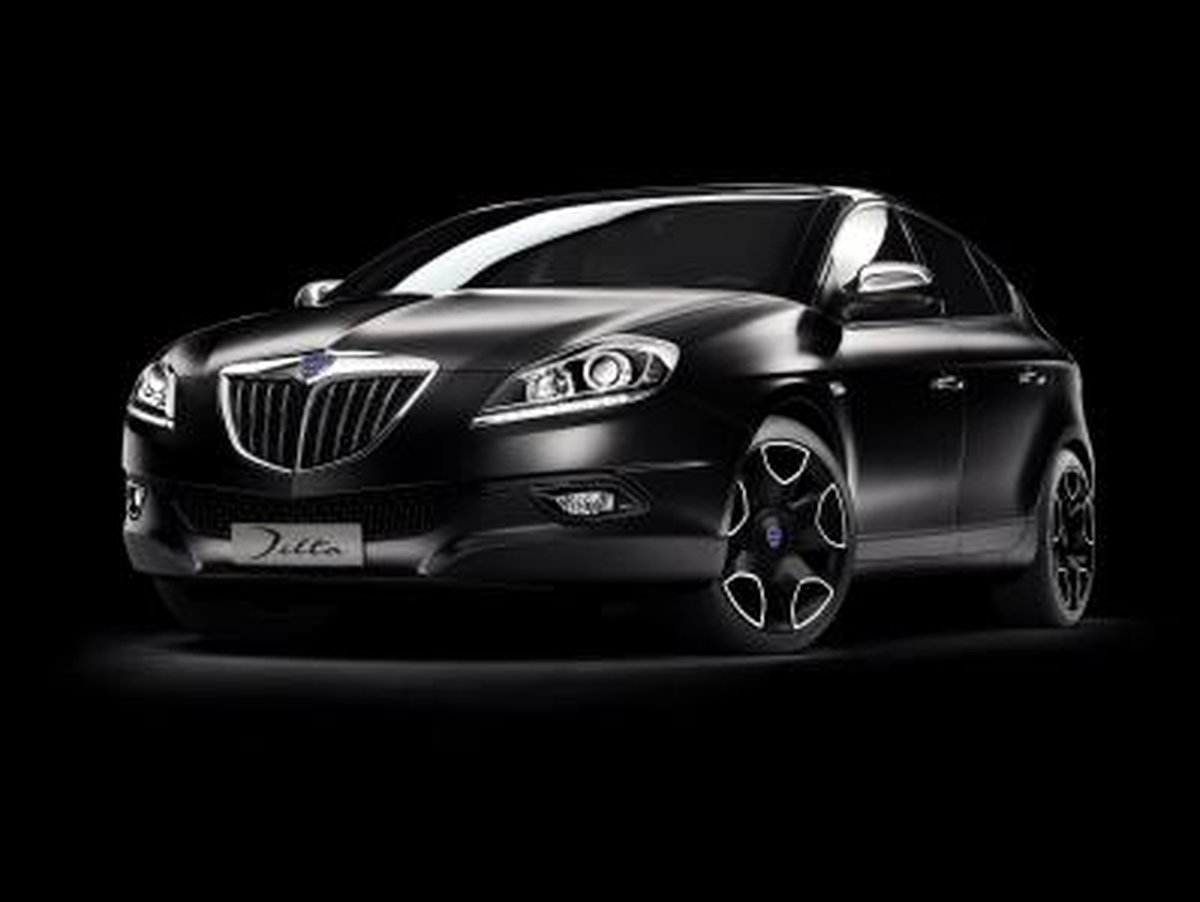 Lancia Delta Hard Black Türkiye'de!