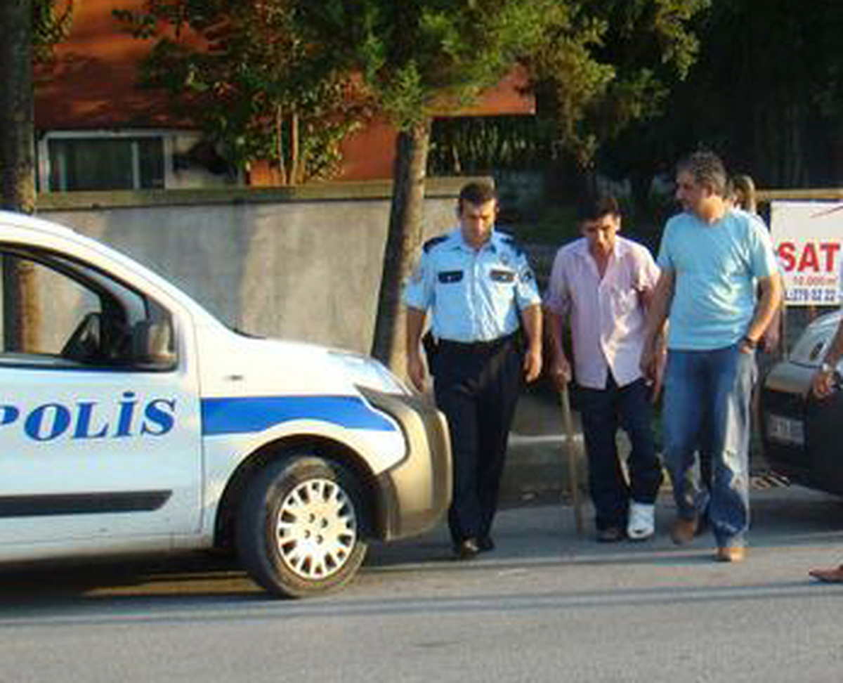 Arkadaşına Şaka Yaptı, Gözaltına Alındı