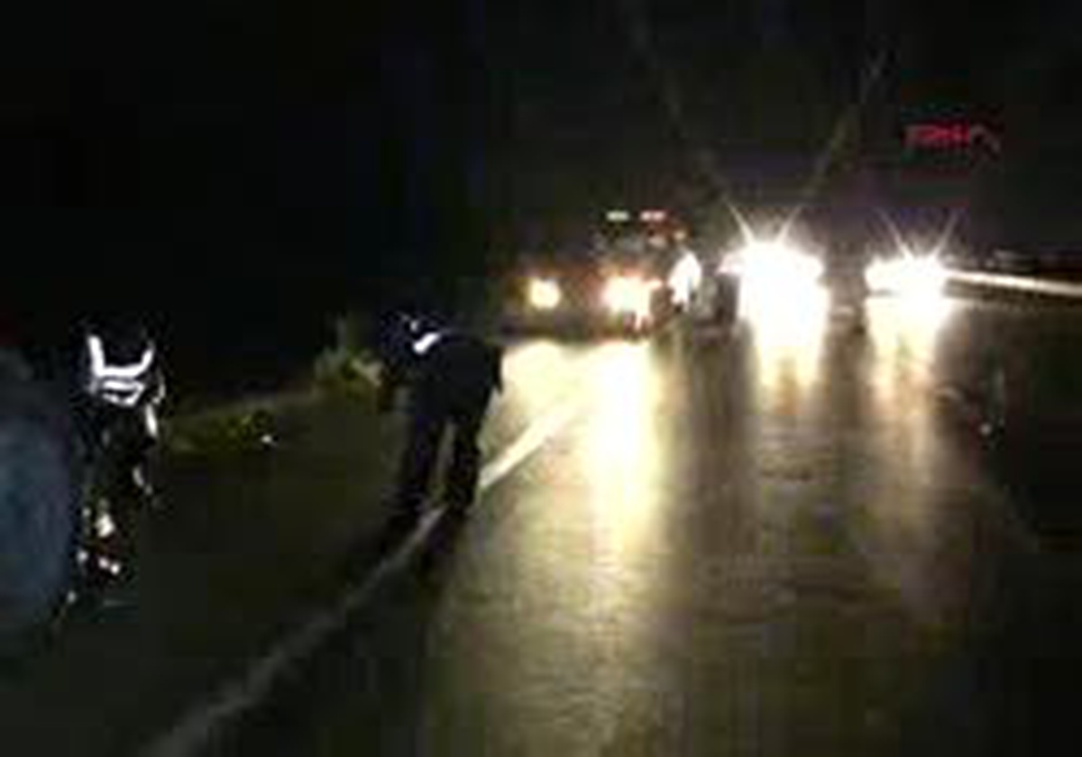 Motosikleti Eceline Götürdü