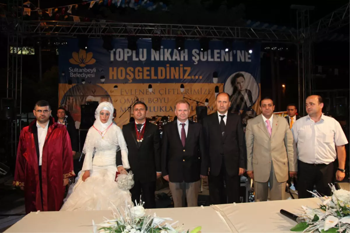 Sultanbeyli’de Şölen Gecesi