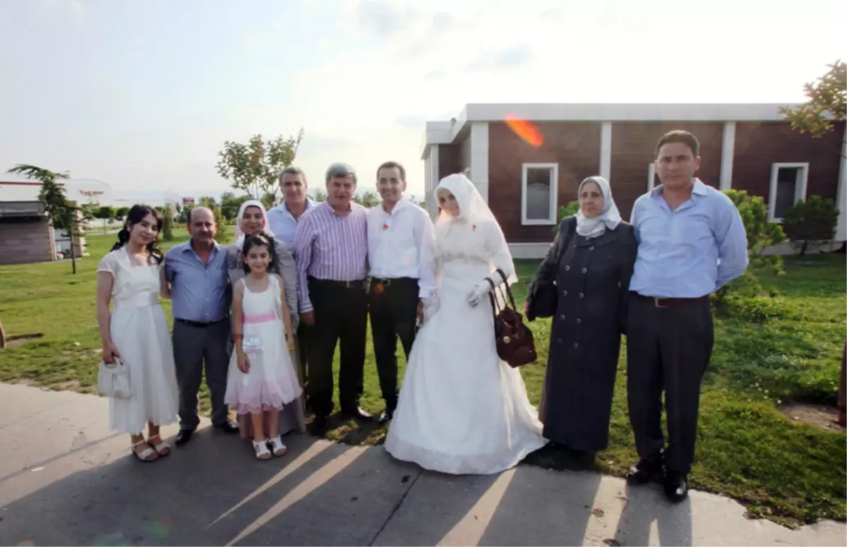 Düğünden Sonra İlk Adres; Sekapark