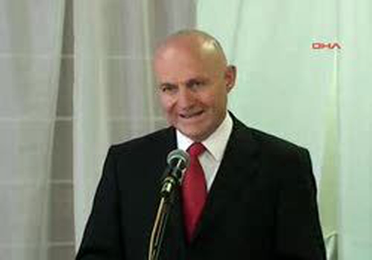 İlk Kredi Bir Türk'e