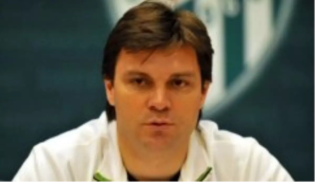 "Biraz da Bizim İçin Dua Edin"