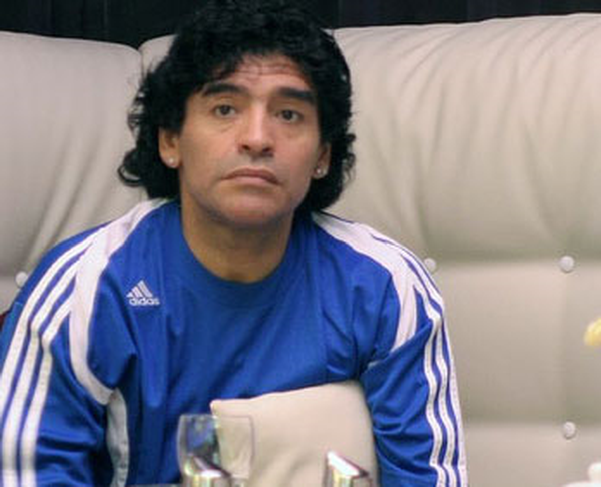 Maradona Sessizliğini Bozdu