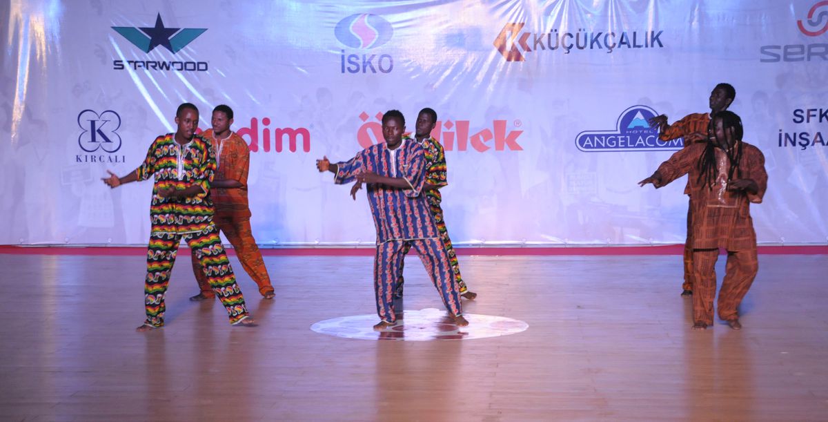 1.Altın Mobilya Halk Dansları Yarışması