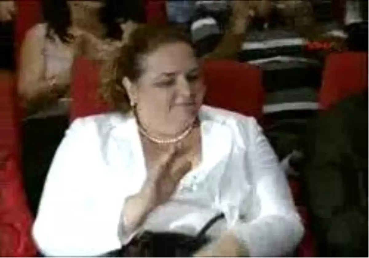 1İşte Chp?Nin Referandum Şarkısı?