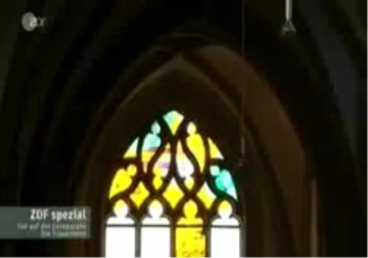 Ekcenaze Törenine Binlerce Kişi Katıldı