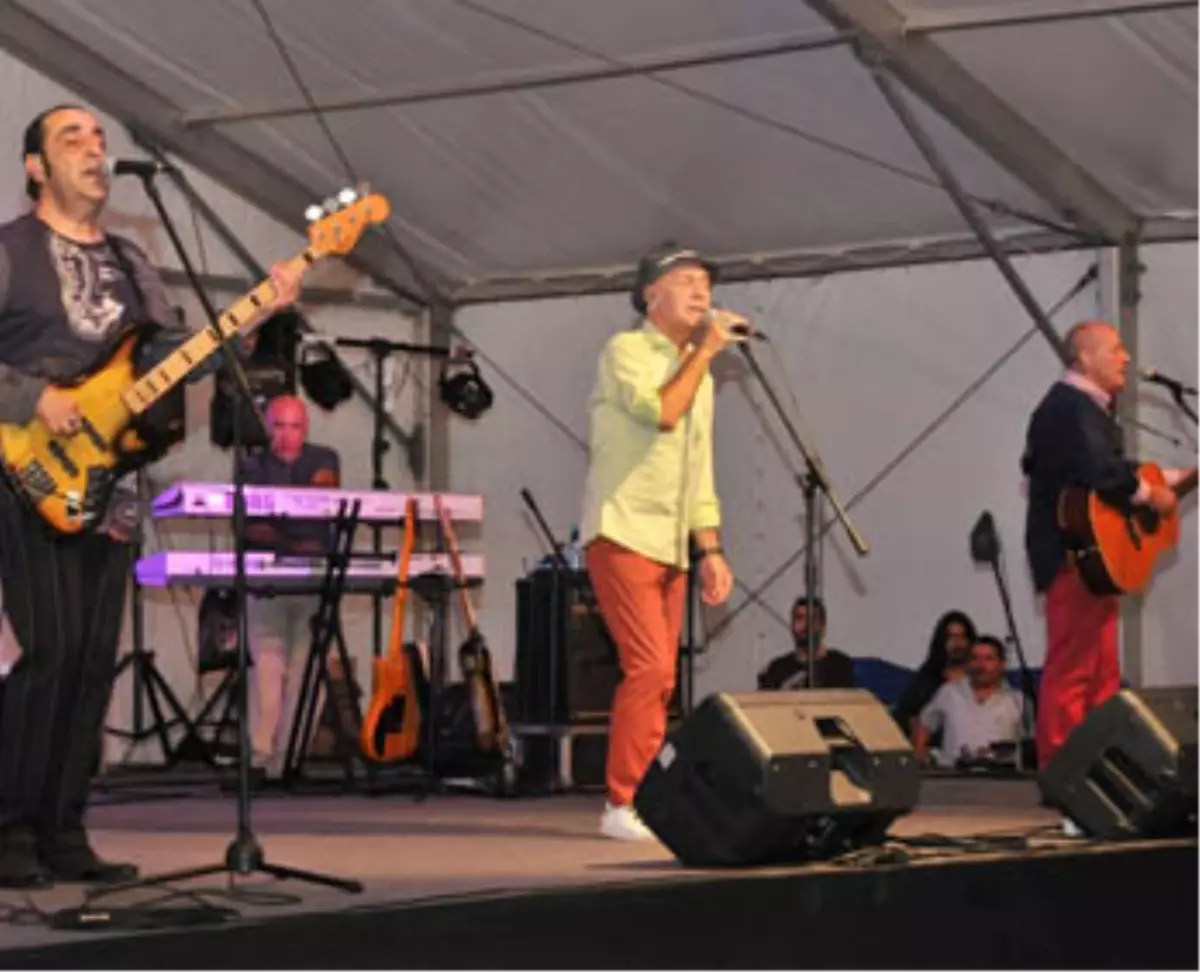 Efsane Üçlü Mfö Altınelleri İnletti