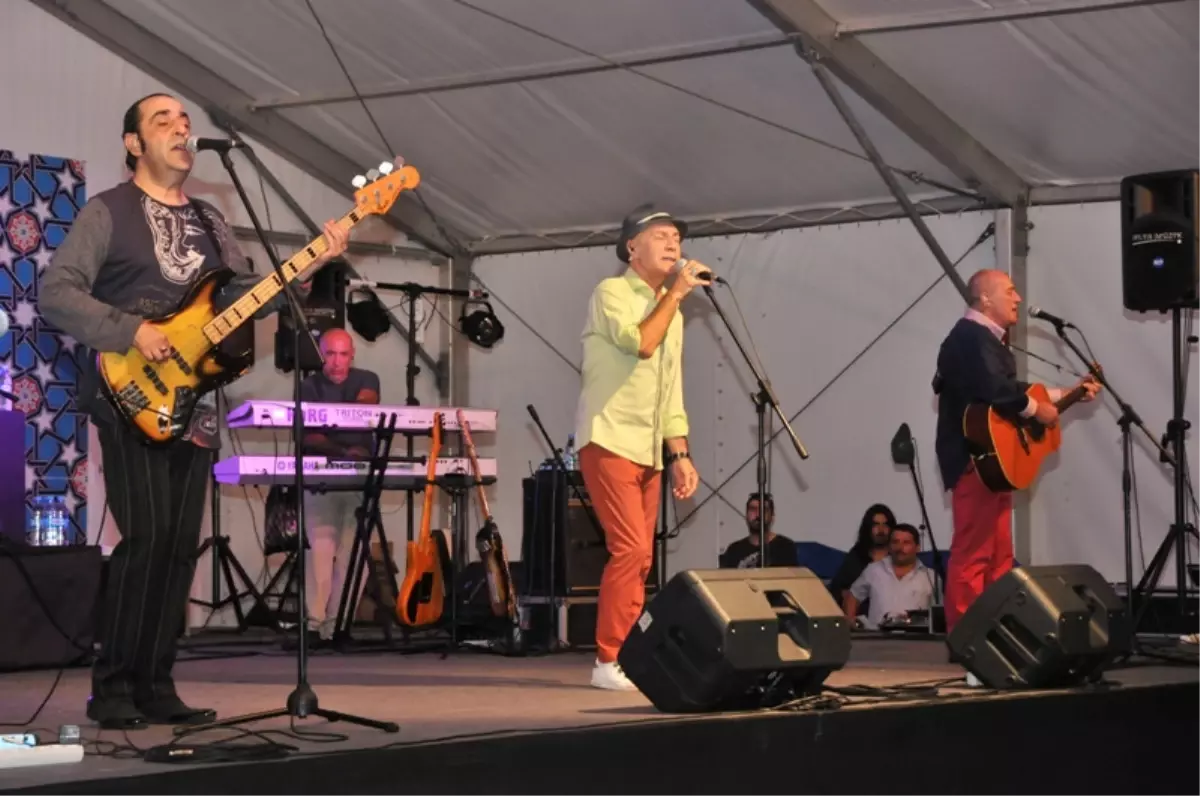 Efsane Üçlü MFÖ Altınelleri İnletti