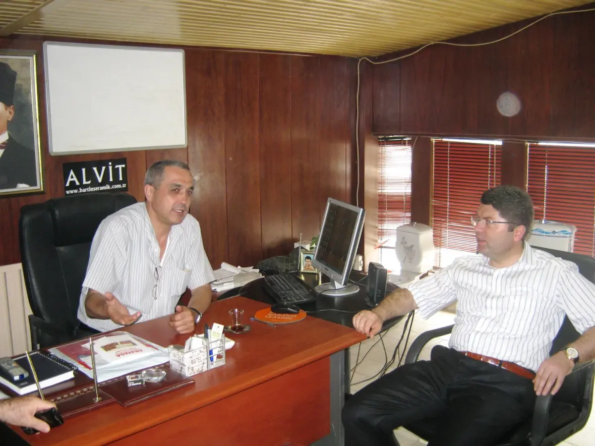 
Milletvekili Yılmaz Tunç Fabrikaları Ziyaretinde Konuştu