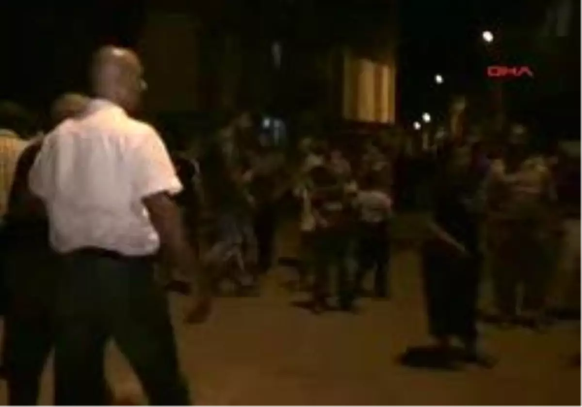 Trafik Kazası Sonrası Taşlı, Sopalı, Silahlı Kavga: 2 Ölü, 12 Yaralı