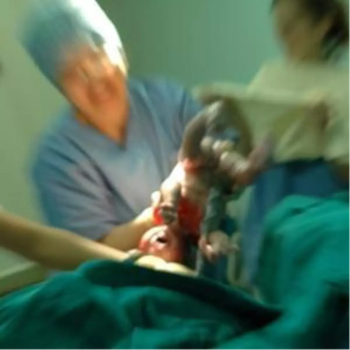 Kız Doğup Erkek Oluyorlar