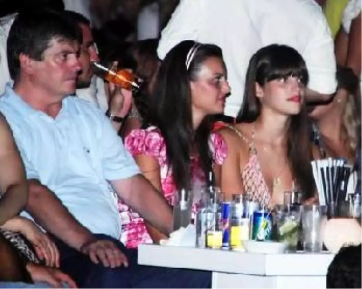 Arnavutluk Cumhurbaşkanı Bodrum\'da