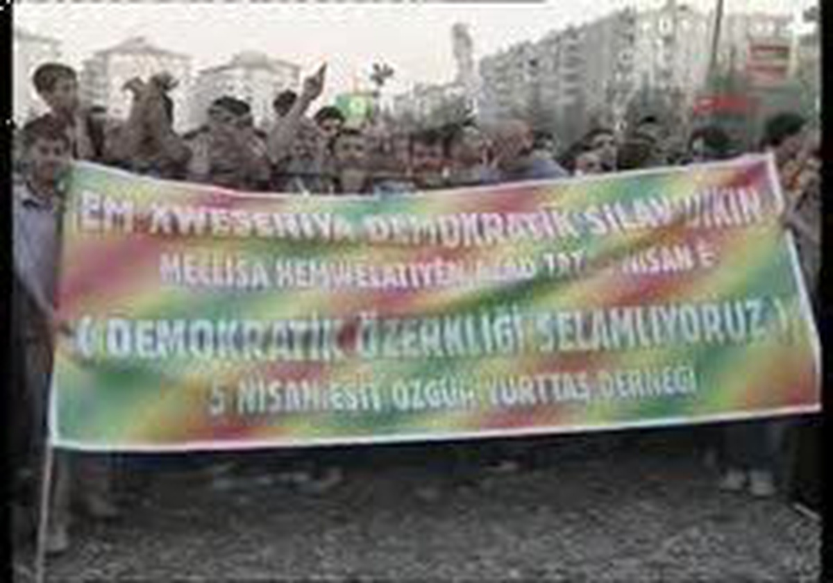 Diyarbakır - Aram Tigran Anması Pkk Gösterisine Döndü