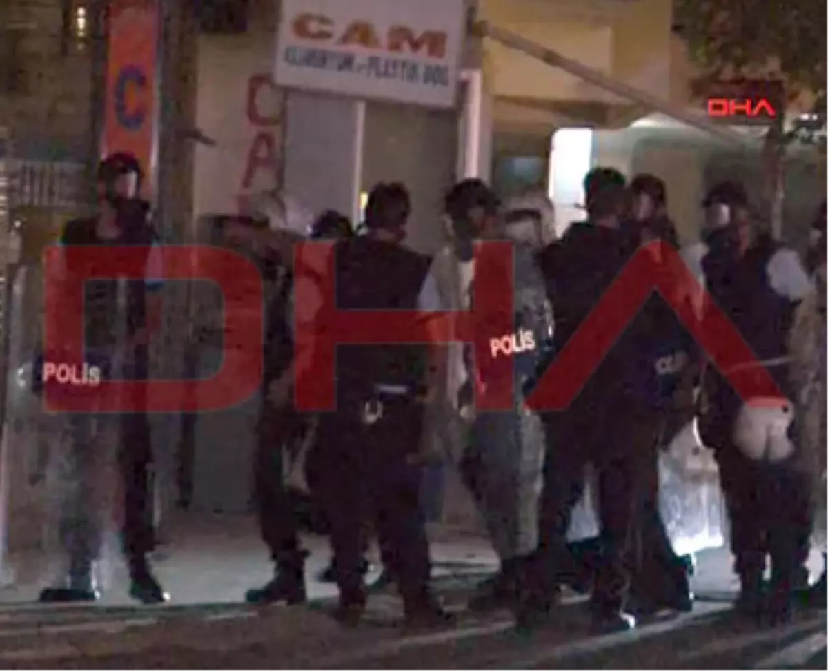 Sultanbeyli'de Olaylı Gece