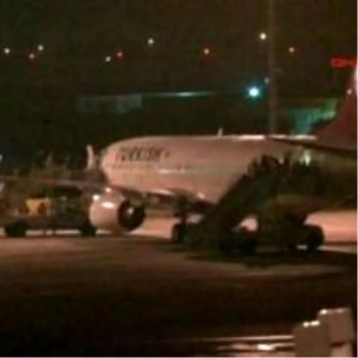 Atatürk Havalimanı'nda Gözyaşı