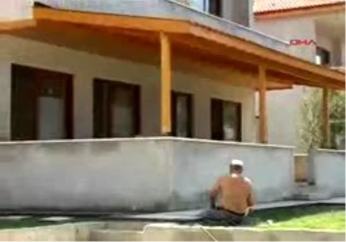 Burhaniyeekkılıçdaroğlu´Nun Polemik Konusu Olan Yazlığı, Bankaya İpotekli