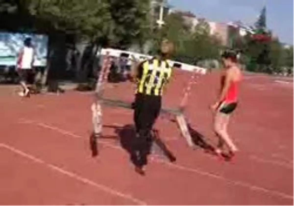 Nevin Yanıt Yine Fark Attı