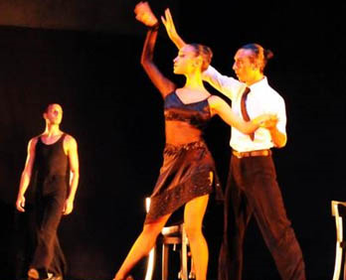 Bodrum\'da Tango ve Sirtaki Gecesi