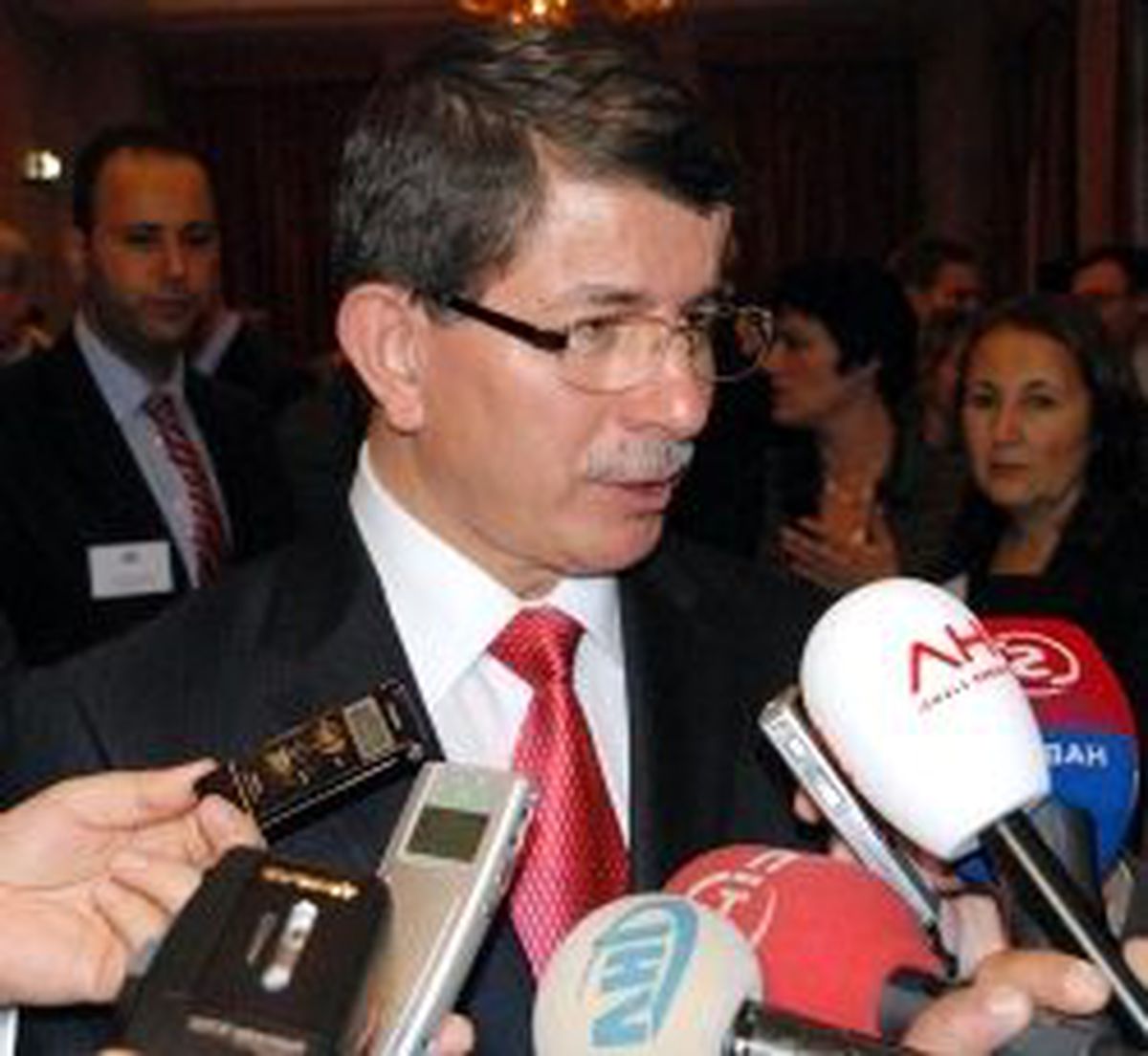 Davutoğlu\'ndan Saldırı Açıklaması