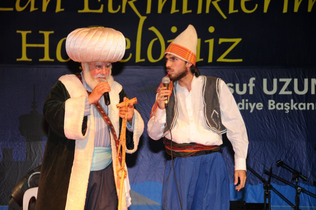 Dursun Ali Erzincanlı’dan Duygulandıran Şiirler
