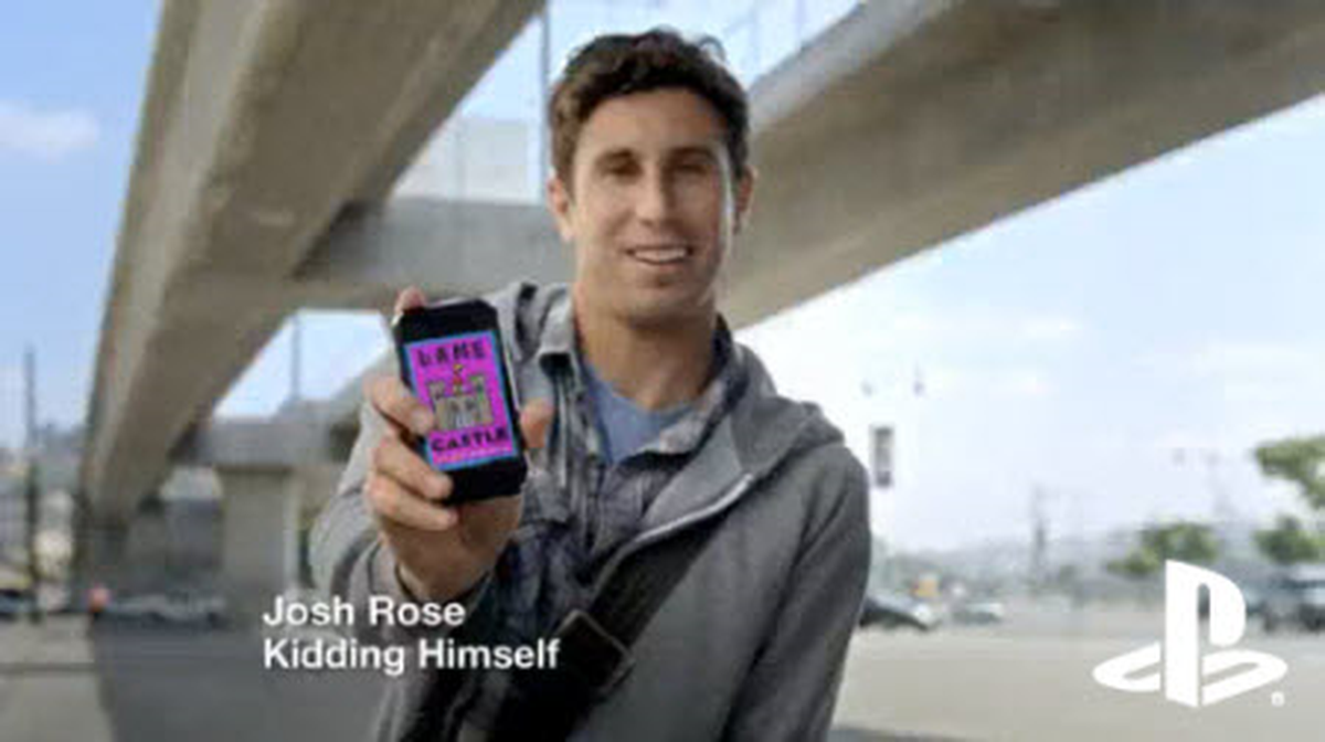 Sony Bu Reklamla Apple\'ı Aşağılıyor!