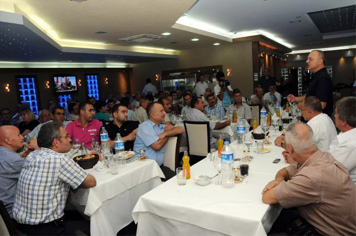 Başkan Ergün Muhtarlarla İftarda Buluştu