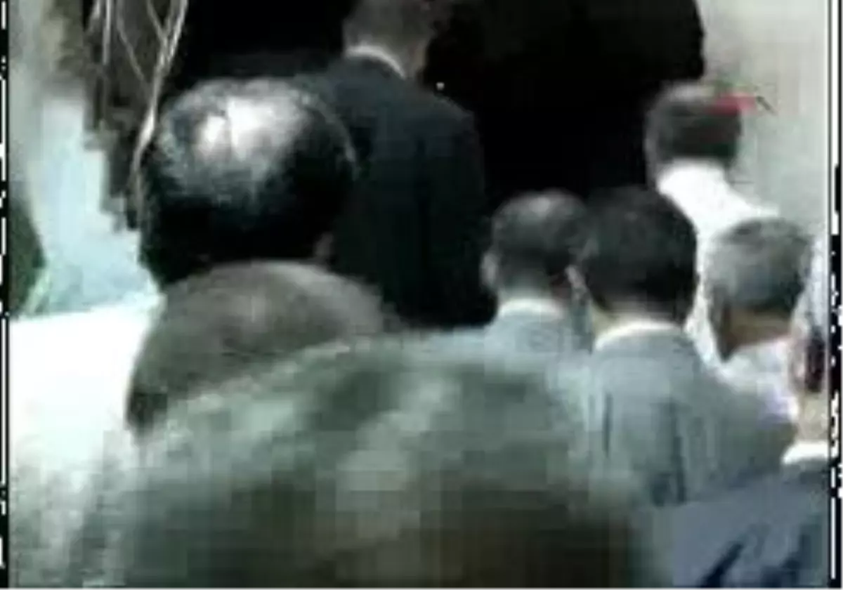 İzmir 2 Ambulansla Götürtüp Oy Kullanmalarını Sağlarız
?Bakan Akdağ: Bekleyip Duruyoruz? Haberine Ek