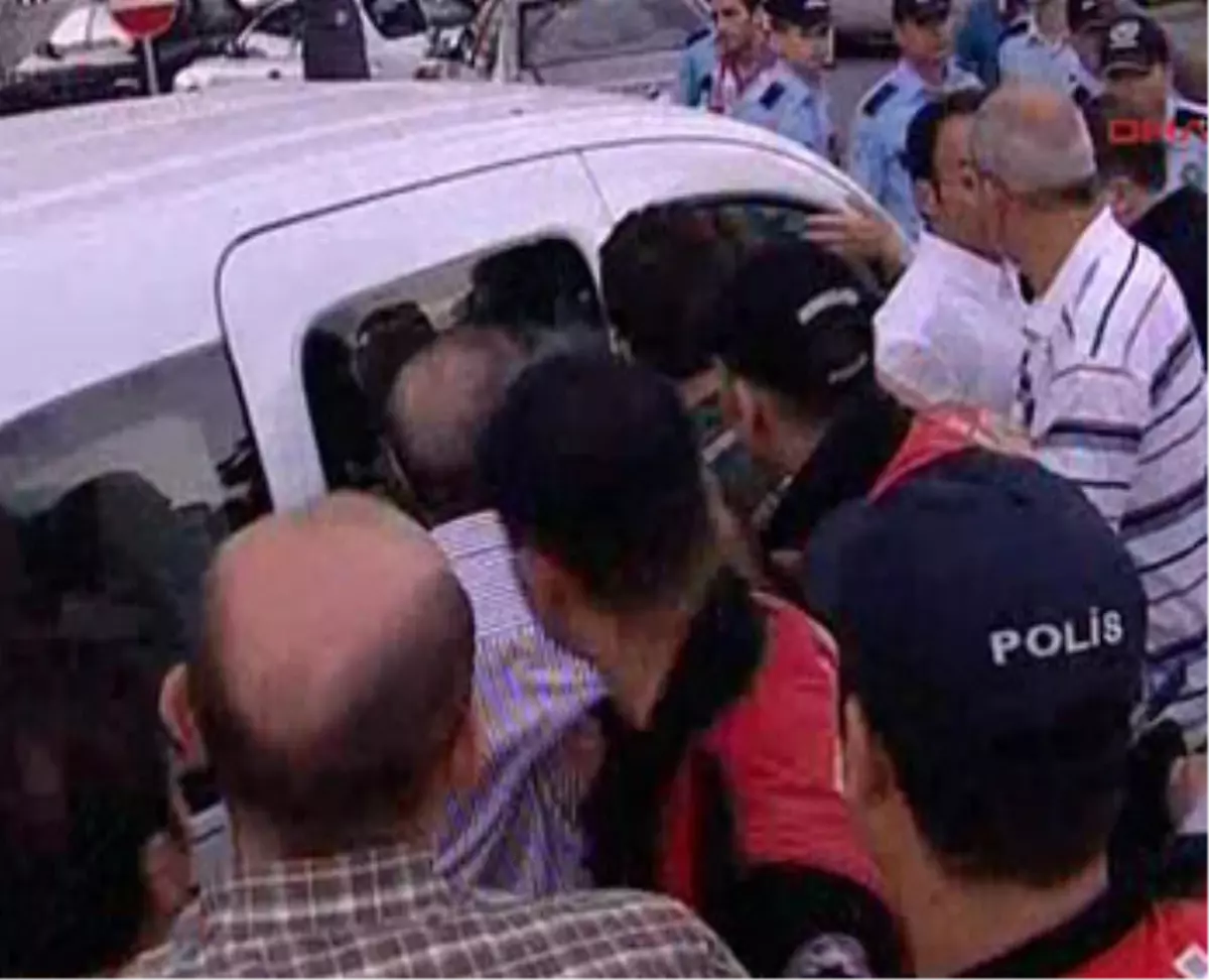 Saadet İftarında Kavga