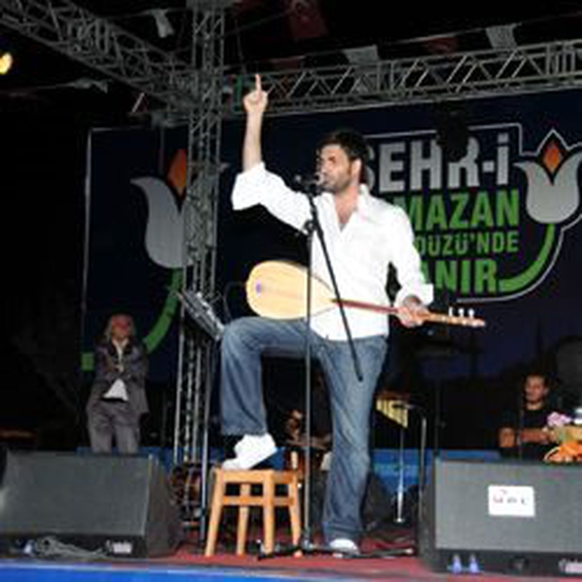 Beylikdüzü’nde Uğur Işılak Coşkusu