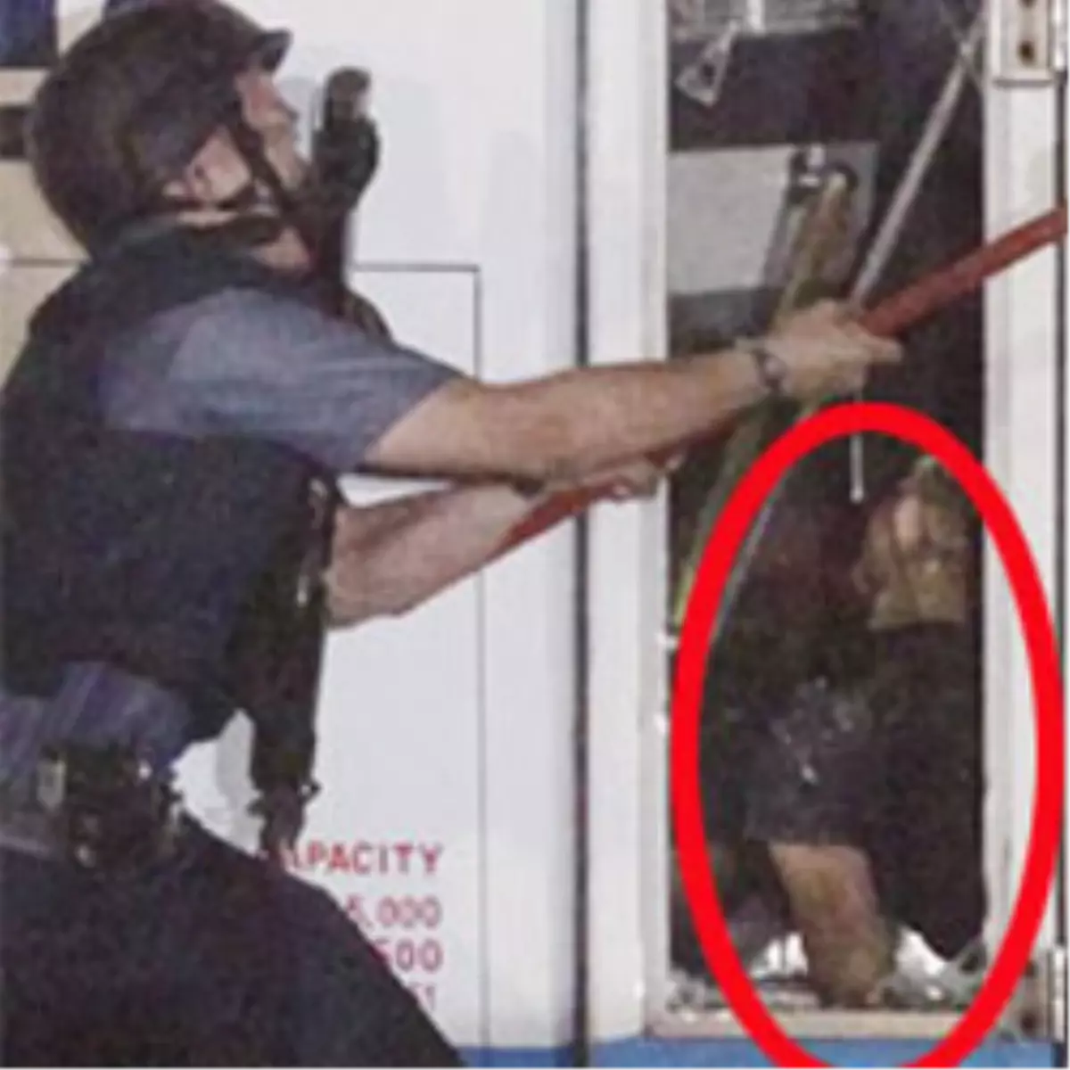 Özel Timciler, Filipinlileri "Acemi" Buldu