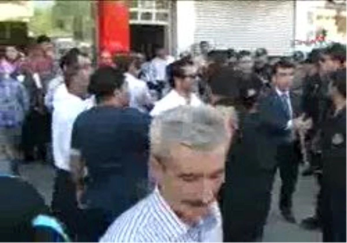 Van-Başbakan Erdoğan Van\'da .Polis Protestolara İzin Vermedi