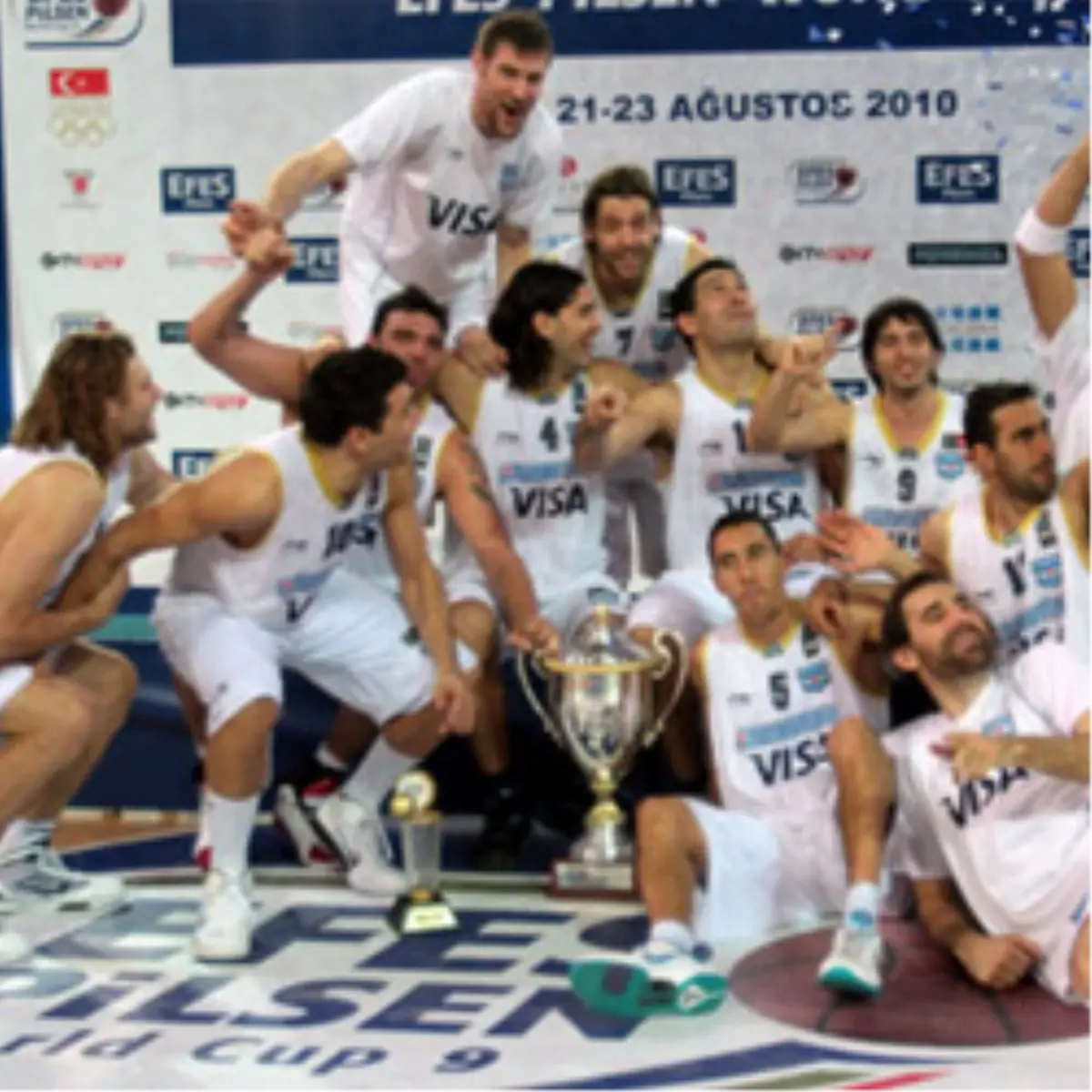 Arjantin Efes Pilsen World Cup 9\'un Şampiyonu Oldu