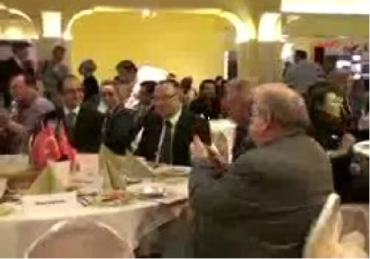 Ditib\'den Görkemli İftar